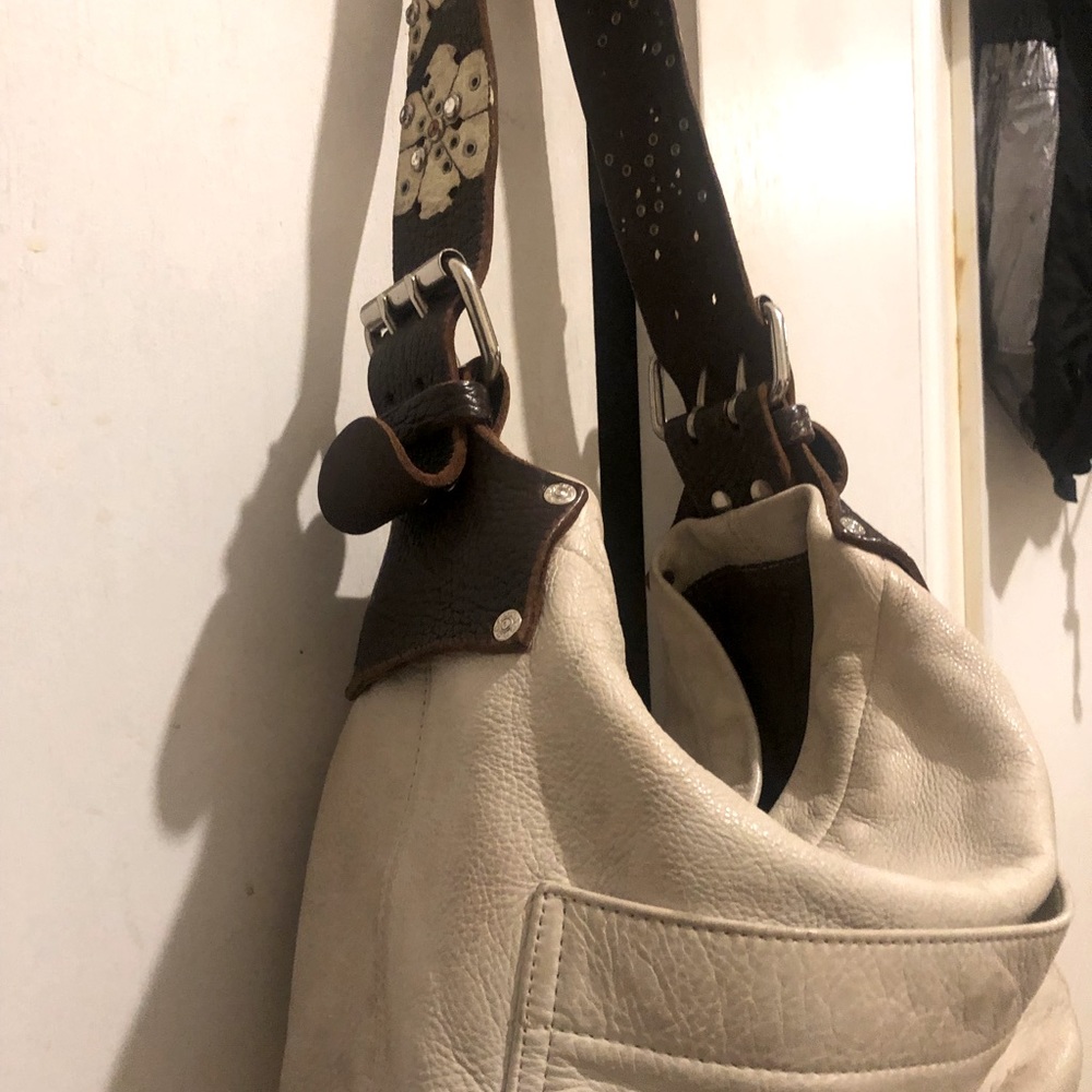 White single strap leather hobo bag